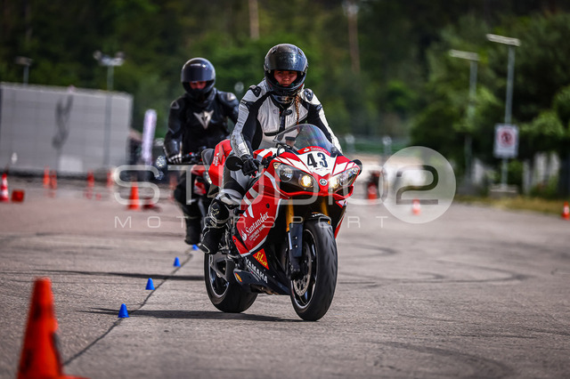 0043-240609_HR-002_43 | Deine Full-Service-Agentur für ✔️Videoproduktionen und ✔️Motorsportfotografie Jetzt Angebot anfragen!