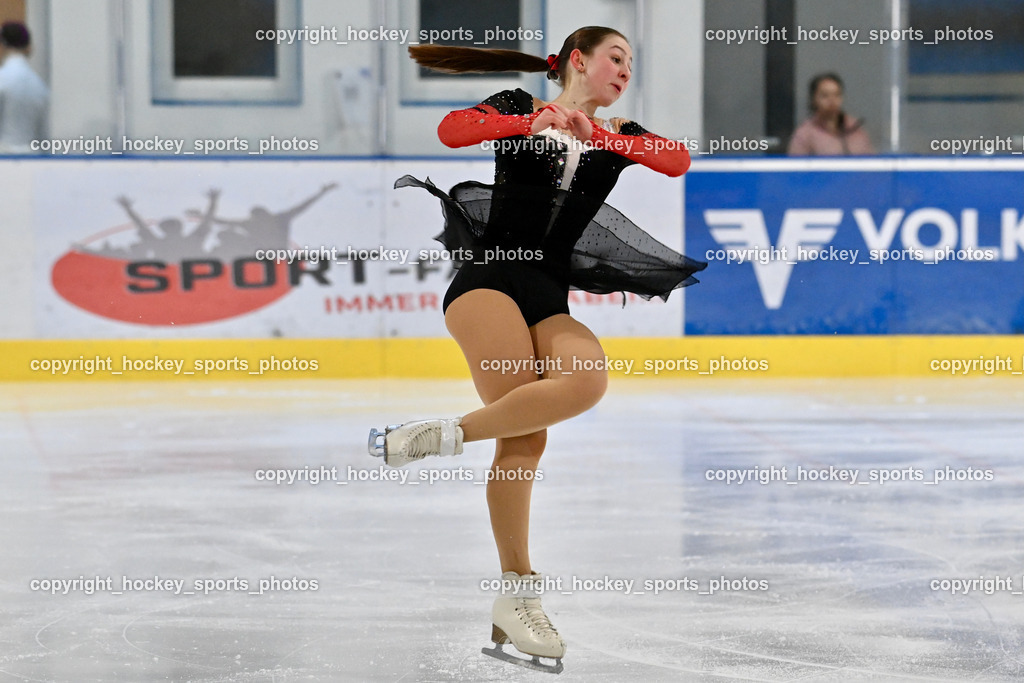 Ossiachersee Pirouette ESC Steindorf 31.3.2024 | Ossiachersee Pirouette ESC Steindorf 31.3.2024, Ossiachersee Pirouette ESC Steindorf am 31.03.2024 in Steindorf (Ossiachersee Halle), Austria, (Photo by Bernd Stefan)