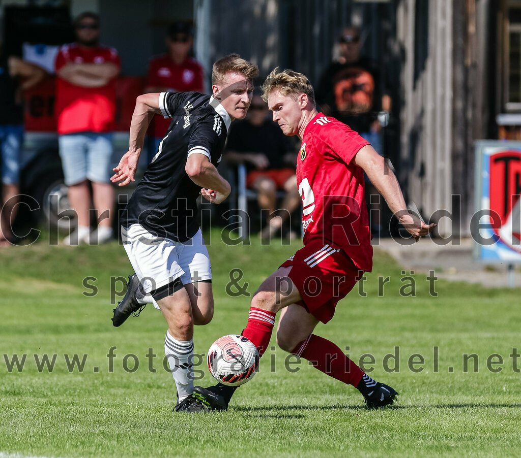 2023-09-10_057_TuS_Oberding_gegen_FC_Hohenpolding | Oberding, Deutschland, 10.09.2023:
Fußball, Kreisklasse 2023 / 2024, 6. Spieltag, TuS Oberding gegen FC Hohenpolding, Endergebnis: 1:1

Foto: Christian Riedel / fotografie-riedel.net
