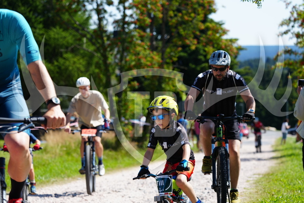 FC101306 | Fotogalerie der Treibjagd im Dunkelwald - Dein MTB Etappenrennen im Erzgebirge - Realisiert mit Pictrs.com