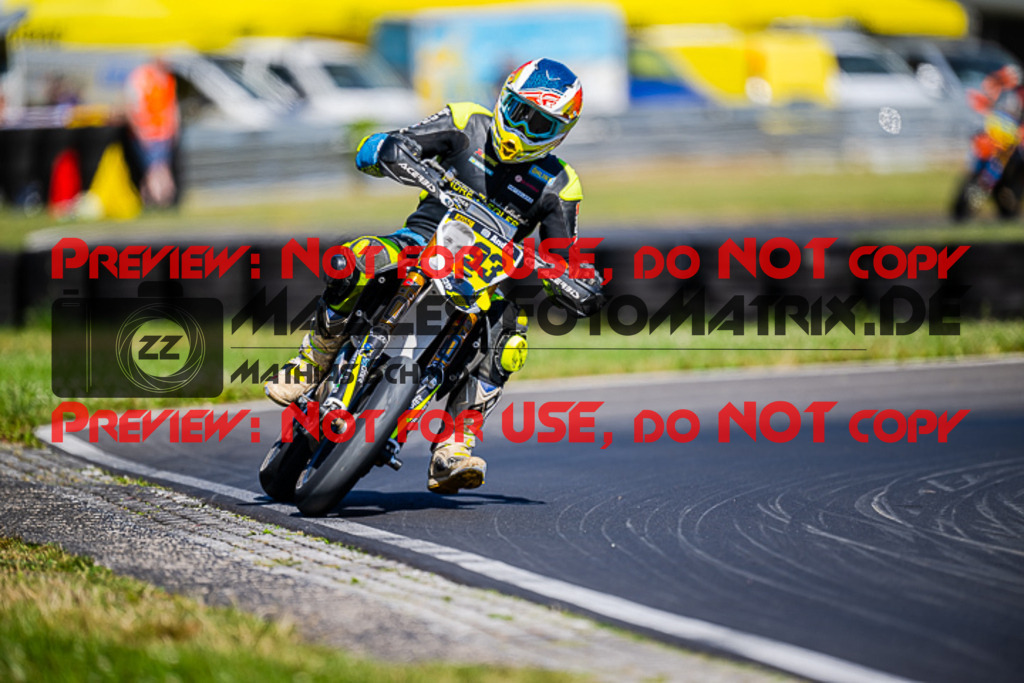 MaZZes_FotoMatrix_220702_1540 | S1