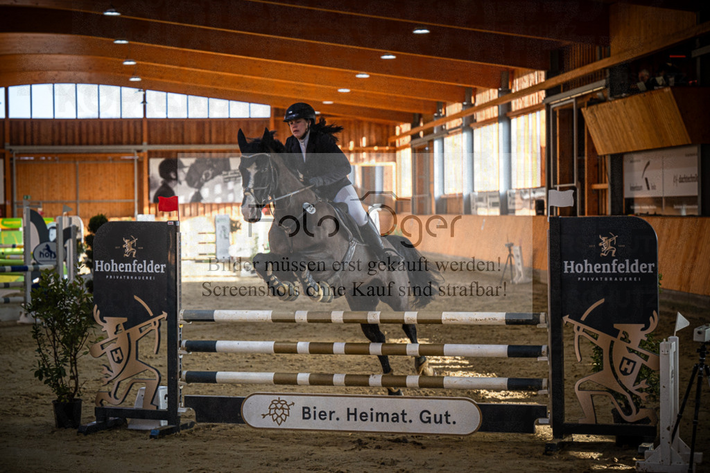 DOS_0925 | Entdecke hochwertige Reitturnierfotos von Foto Oger. Professionell, emotional und authentisch – jetzt Lieblingsmomente im Shop bestellen.Deutschlandweite Turnierfotografie. - Realisiert mit Pictrs.com