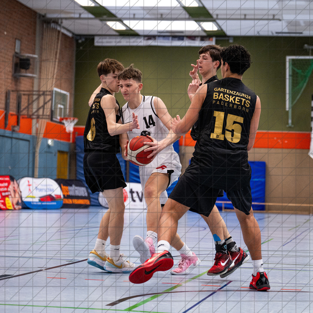 JBBL 24/25 | 26.01.2025 | Charisma Young Bulls vs. Gartenzaun24 Baskets Paderborn | JBBL 24/25 | 26.01.2025 | Charisma Young Bulls vs. Gartenzaun24 Baskets Paderborn - - - - - CREDIT, www.bullenfotos.de, Martin König, Hörner Weg 40, D-49078 Osnabrück, +4917663732967, Nutzung und Weitergabe nur zu den vereinbarten Zwecken. Presseanfragen an Urheber. Alle Rechte beim Urheber. - - - - - - Realisiert mit Pictrs.com
