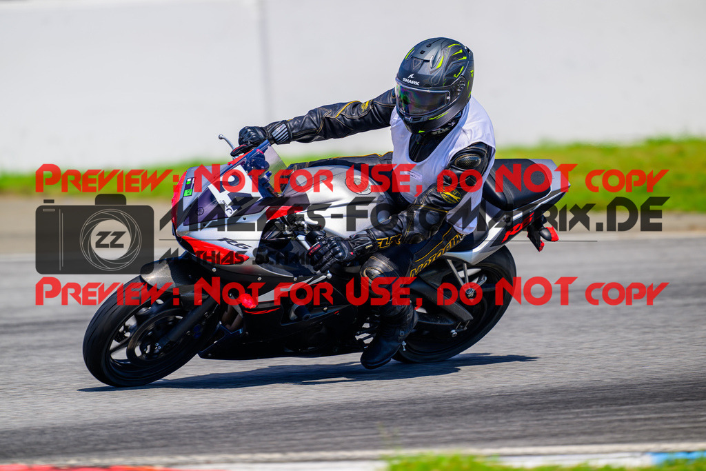 MaZZes_FotoMatrix_240520_6021986_1580 | INST