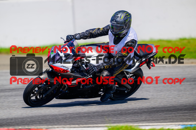 MaZZes_FotoMatrix_240520_6021986_1580 | INST