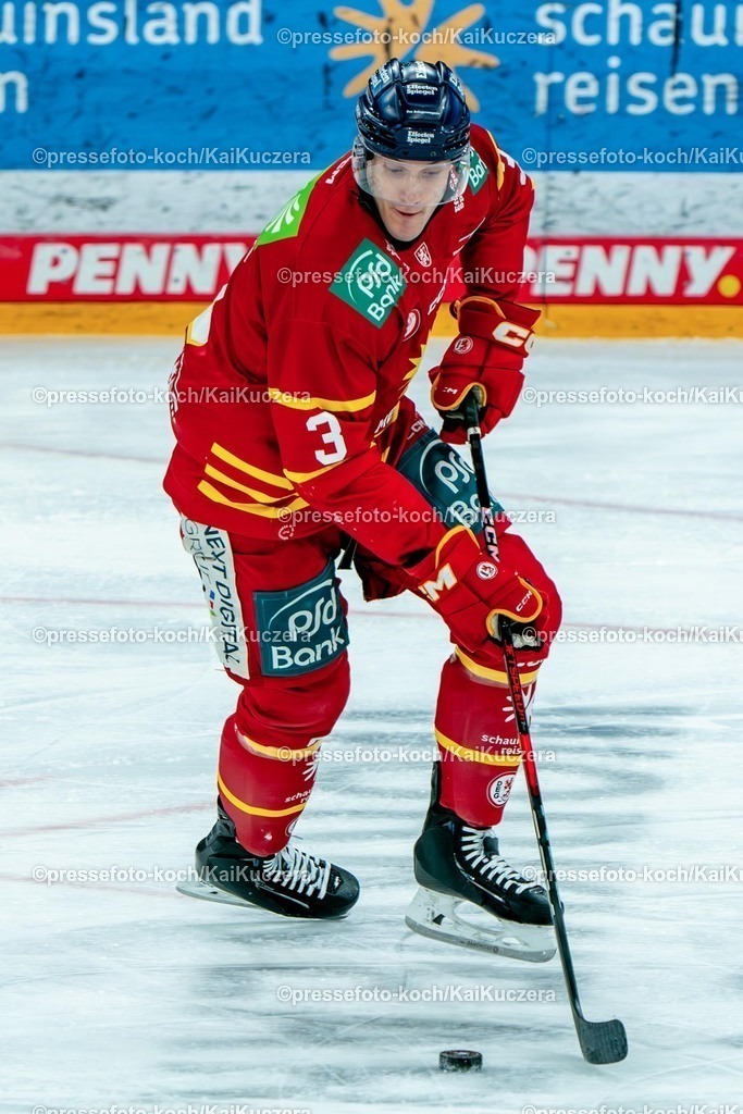 KKU10012501022 | 10.01.2025, xkkux, Eishockey, Penny DEL, Düsseldorfer EG - Straubing Tigers, PSD-BANK Dome: Alec McCrea (DEG #3)