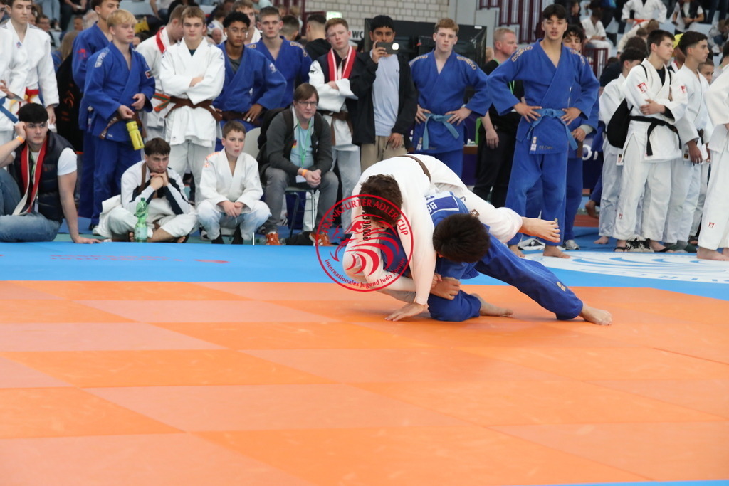 1J7A2226 | Fotos vom Adler Cup - Pictures from Adler Cup

Hier findet Ihr alle Eindrücke und großen Momente der Adler Cup Wochenenden. Here you will find all impressions and great moments of the Adler Cup weekends. - Realisiert mit Pictrs.com