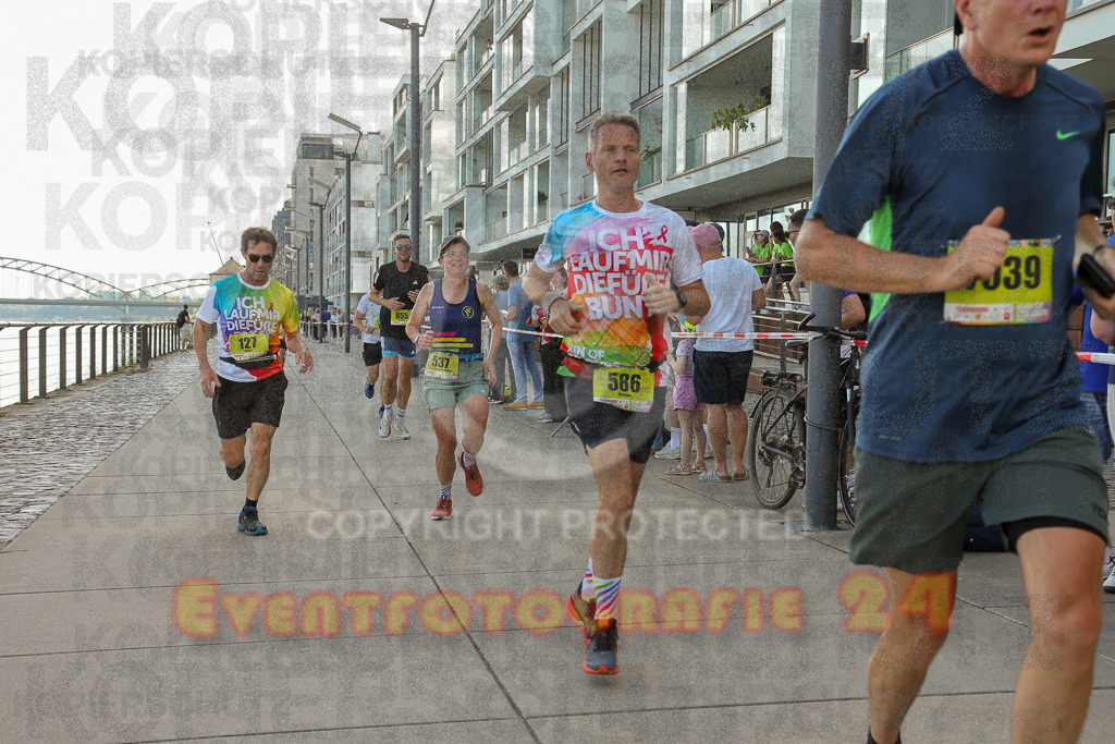 250920_1447_EX1_7533 | Sportfotografie im Rhein-Sieg Kreis, Köln, Bonn, NRW, Rheinland Pfalz, Hessen, etc. Unser Tätigkeitsfeld umfasst den Laufsport vom Volkslauf über den Marathon, Duathlon, Triathon bis zum Ultralauf wie Kölnpfad Ultra oder Schindertrail.