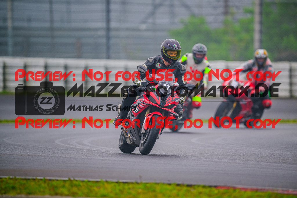 MaZZes_FotoMatrix_240519_6007705_6059 | Fotograf Mathias Schmid
Sportfotograf,
Eventfotograf,
Hochzeitsfotograf,
Portraitfotograf