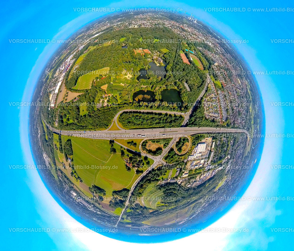 Gladbeck240890517A2ParkWittringen | Luftbild, Wittringer Wald mit Park und Wasserschloss Wittringen an der Autobahn A2, Anschlussstelle Essen/Gladbeck, Bundesstraße B224, Erdkugel, Fisheye Aufnahme, Fischaugen Aufnahme, 360 Grad Aufnahme, tiny world, little planet, fisheye Bild, Butendorf, Gladbeck, Ruhrgebiet, Nordrhein-Westfalen, Deutschland