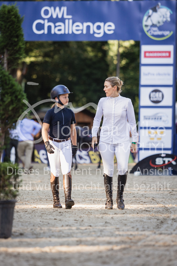 230908_OWLCh_PonyTrophy-307 | Deine schönsten Turniermomente als professionelle Fotos! Entdecke hochwertige Pferdesport-Fotografie im Online-Shop. Jetzt Fotos finden & bestellen!