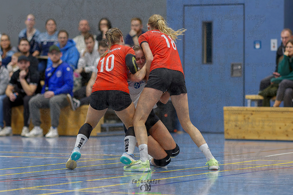 Frauen 2. Bezirksklasse; SG Rechtenbach - HSG Linden II | Frauen 2. Bezirksklasse; SG Rechtenbach - HSG Linden II am 16.11.2025 in Rechtenbach (Sporthalle Rechtenbach)Photo © 2025 - Jörg Heinrich - Realisiert mit Pictrs.com
