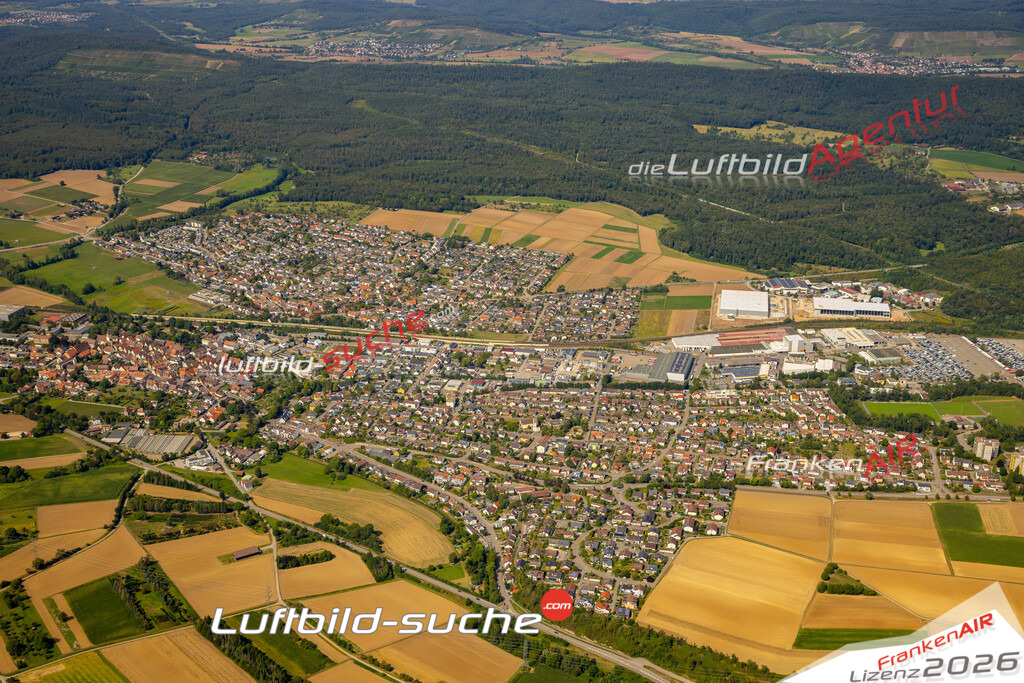 Das Luftbild zeigt :  Illingen - Die Luftaufnahme wurde 2024 vom UL-Flugzeug aus erstellt ( keine Drohne ) - Hochauflösende Luftaufnahme - Für grossformatige Ausdrucke geeignet. Die Geschenkidee !Mit Lizenz und Bildrechte bestellbar