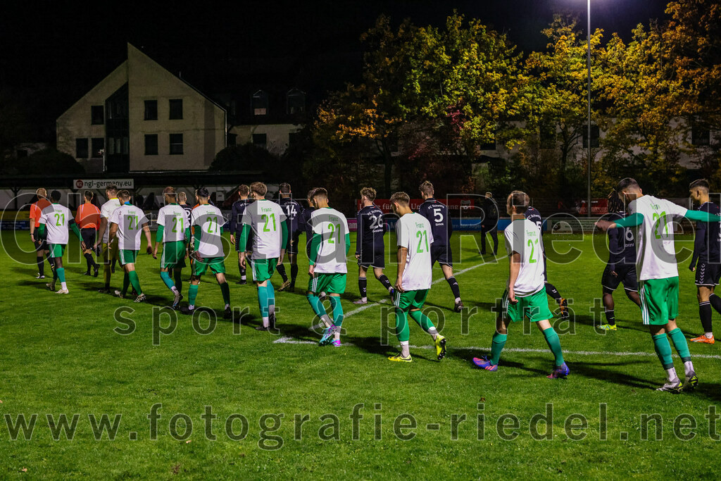 2023-11-03_003_FC_Schwaig_gegen_TuS_Holzkirchen | Oberding, Deutschland, 03.11.2023:
Fußball, Landesliga Südost 2023 / 2024, 19. Spieltag, FC Schwaig gegen TuS Holzkirchen, Endergebnis: 4:1

Foto: Christian Riedel / fotografie-riedel.net