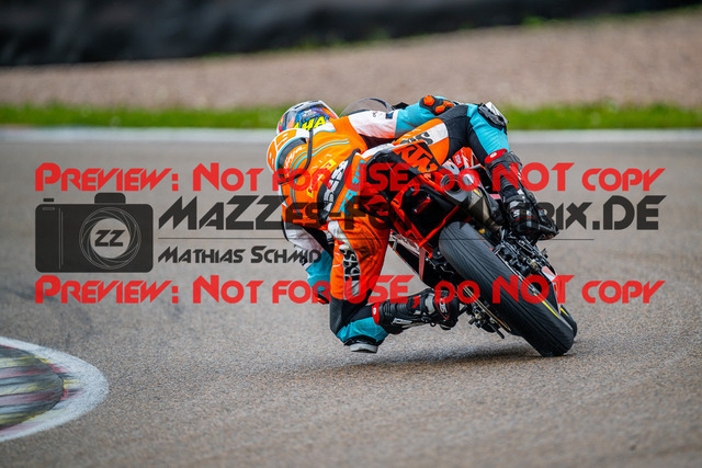 MaZZes_FotoMatrix_240505_6007705_9563 | SSP300