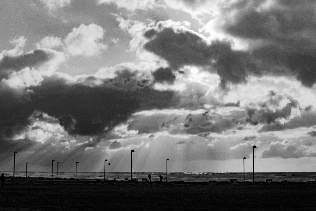 Tel Aviv, Israel | Online Shop für Christen: Christliche Poster XXL, Plakate, Wandbilder als Leinwand & christliche Postkarten, Kalender, Sticker & Lizenzen zum Download. Die Kunstwerke im christliche Geschenke Shop zeigen die Jahreslosung 2025, Gott, Jesus & mehr.