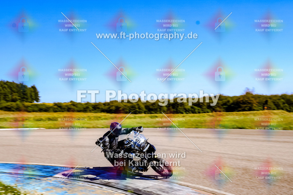 096-2515 | Hier findet Ihr Bilder von Touristenfahrten auf der Nürburgring Nordschleife oder von anderen Veranstaltungen die ich besucht habe. Viel Spass beim Durch Schauen 