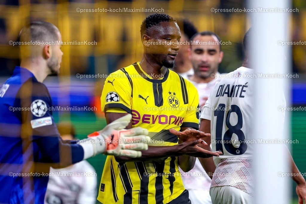 UCL04032501019 | 04.03.2025, Fußball, UEFA Champions League, Borussia Dortmund - OSC Lille, Signal Iduna Park, Runde der 16, Saison 2024 2025: Serhou Guirassy (BVB #9) Enttäuschung Enttäuscht