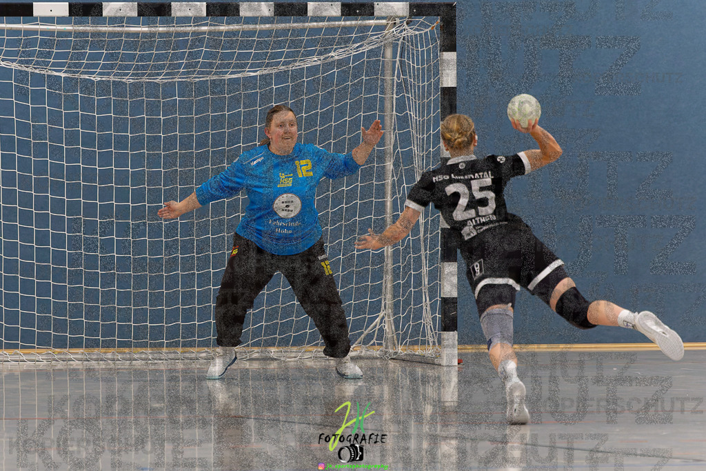 HSG Wettenberg - HSG Lumdatal | Wiederholungs-/Entscheidungsspiel um die Meisterschaft in der Frauen Oberliga Mitte und Aufstieg in die RegionalligaHSG Wettenberg - HSG Lumdatal am 11.05.2025 in Launsbach (Wettenberg) (Halle GS Launsbach (Wettenberg))Photo © 2025 - Jörg Heinrich - Realisiert mit Pictrs.com