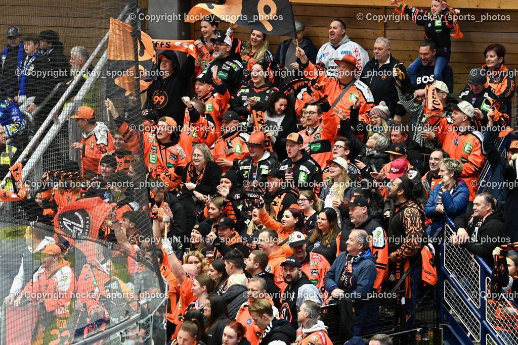 EC IDM WÄRMEPUMPEN VSV vs. MOSER MEDICAL GRAZ99ERS | Graz 99ers Fans, EC IDM WÄRMEPUMPEN VSV vs. MOSER MEDICAL GRAZ99ERS, EC IDM WÄRMEPUMPEN VSV vs. MOSER MEDICAL GRAZ99ERS am 17.03.2026 in Villach (Stadthalle Villach), Austria, (Photo by Bernd Stefan)