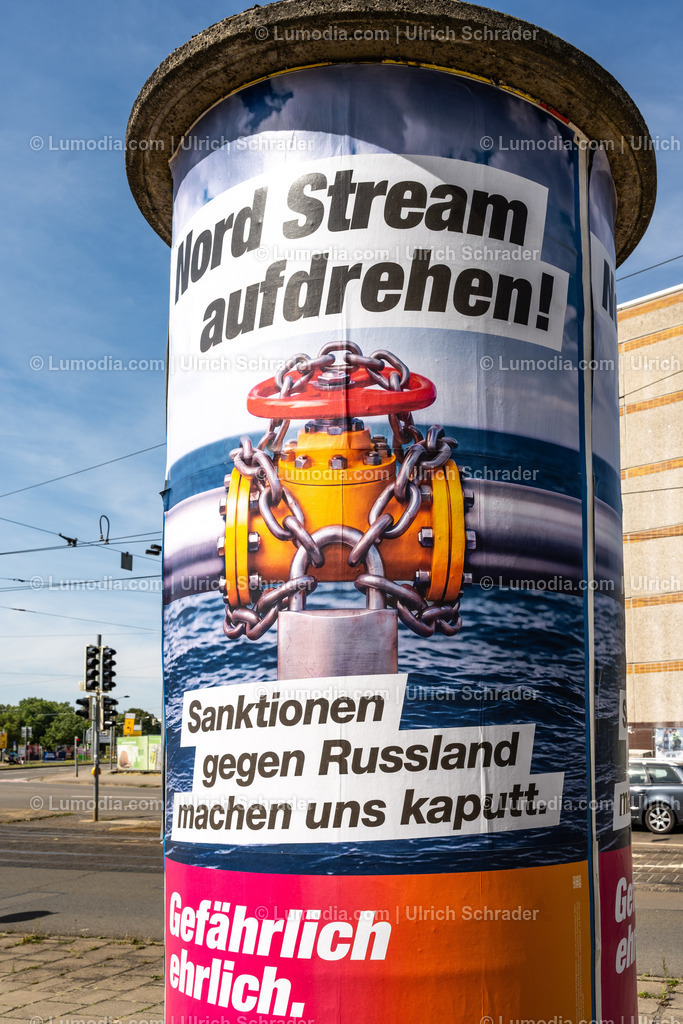 10049-14197 - Wahlplakate in Halberstadt | Stockfoto und Bilderpool mit Bildmaterial aus Deutschland, dem Harz, Halberstadt, Quedlinburg, Wernigerode und weltweit. Qualitativ hochwertige und professionelle Fotos anschauen und kaufen. - Realisiert mit Pictrs.com