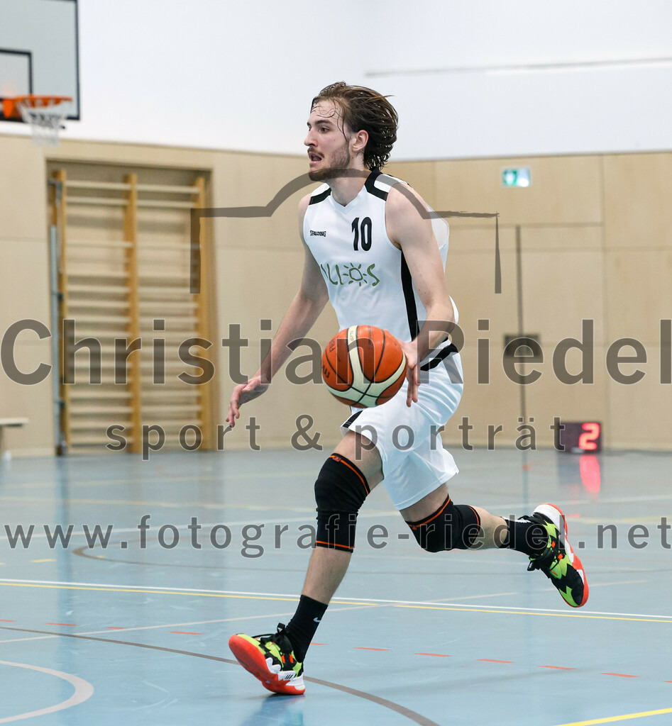 2023-03-26_073_TSV_Vaterstetten_gegen_Wacker_Knights_Burghausen | Vaterstetten, Deutschland, 26.03.2023:
Basketball, Bayernliga Herren Südost 2022 / 2023, 17. Spieltag, TSV Vaterstetten gegen Wacker Knights Burghausen, Endergebnis: 

Finn Liebig (TSV Vaterstetten, #10)

Foto: Christian Riedel / fotografie-riedel.net