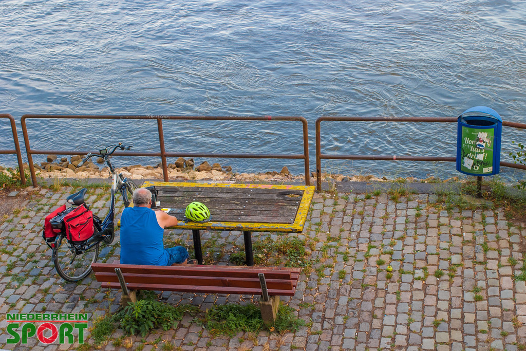 HombergRhein_290722_01 | Bildergalerie von Sport-Ereignissen aber auch von weiteren spannenden Dingen - nicht nur vom Niederrhein. In Anlehnung an den bekannten Spruch von Hanns Dieter Hüsch heißt das Motto: "Niederrhein ist überall".  - Realisiert mit Pictrs.com