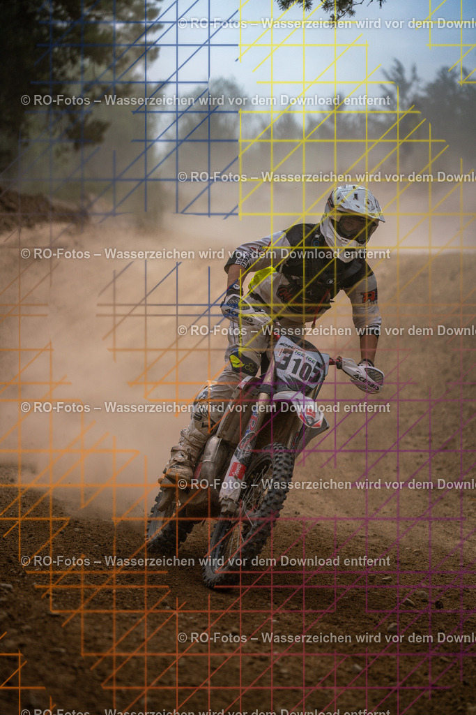 Niederwürzbach 4 Lauf-842 | Sportfotografie von RO-Fotos: Motorsport, Motocross, Enduro, Laufveranstaltungen und Triathlon. Professionelle Fotos von Sportlern und Events. - Realisiert mit Pictrs.com