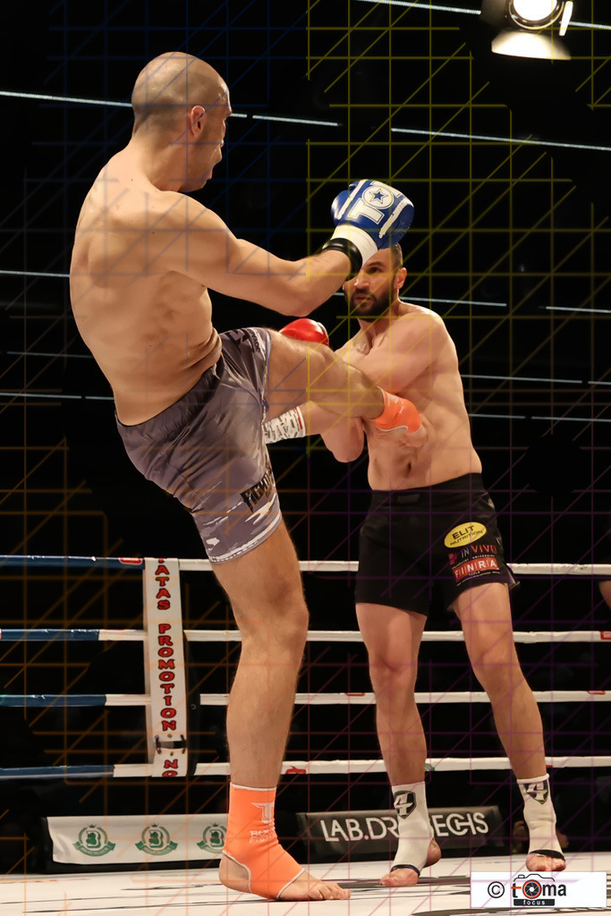 Selimovic vs Nikov 25.04.2026 tomafocus Tb00104 | professionelle Sport- und Eventfotografie von Tomafocus – dynamische Bilder, emotionale Momente und hochwertige Aufnahmen für jeden Anlass. - Realisiert mit Pictrs.com