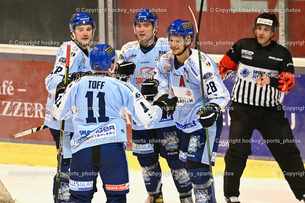 USC Velden vs. ESC Steindorf 9.1.2023 | Jubel ESC Steindorf Mannschaft, #11 Toff Nico, #18 Pöck Markus, #95 Gelfanov Ruslan, #28 Bacher Stefan