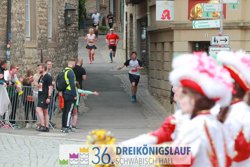 VR Bank Hauptlauf 10km | 3königslauf 2022 VR Bank Hauptlauf - Realisiert mit Pictrs.com