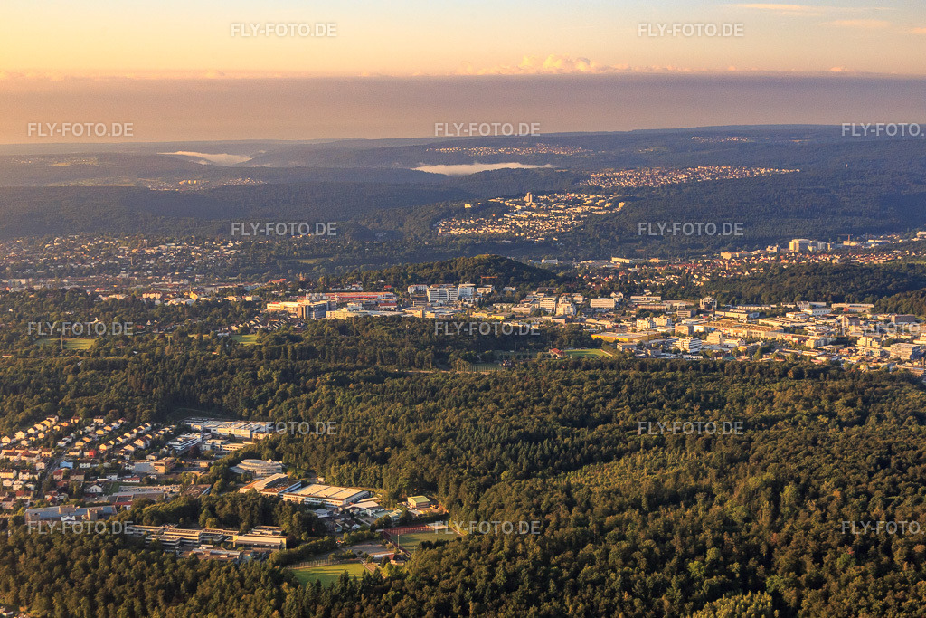 Gewerbegebiet Karlsruher Straße von Norden | Luftbild: Gewerbegebiet Karlsruher Straße von Norden im Ortsteil Brötzingen in Pforzheim im Bundesland Baden-Württemberg in Deutschland. Foto: IMG_092254.jpg vom 01.08.2016 durch Werner Riehm/FLY-FOTO.de - Realisiert mit Pictrs.com