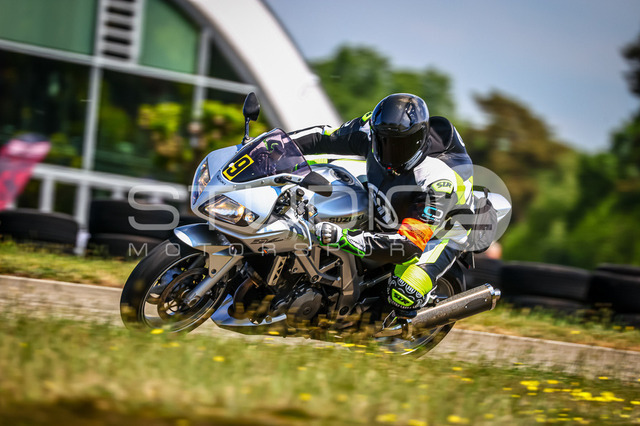 0009-260508DCB-002_9 | Deine Full-Service-Agentur für ✔️Videoproduktionen und ✔️Motorsportfotografie Jetzt Angebot anfragen!