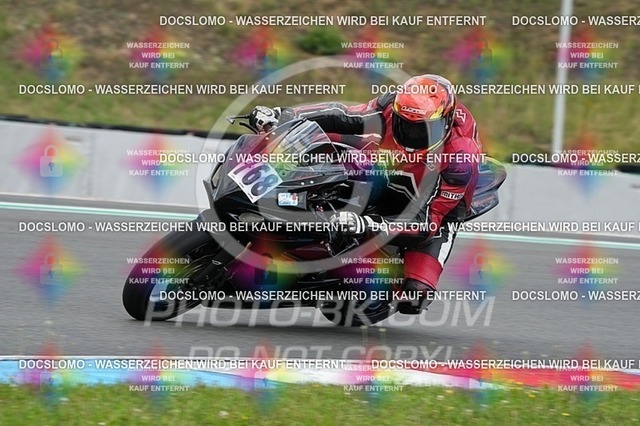 2025_07_25_PBK_16781 | Sportfotografie; SlowMotion; Video; Rennstrecke; Hafeneger; RSE; Speer; Trackday; Motorsportarena; Hockenheimring; Brno; Most; Barcelona; Valencia, Benny; Kaetzmer;