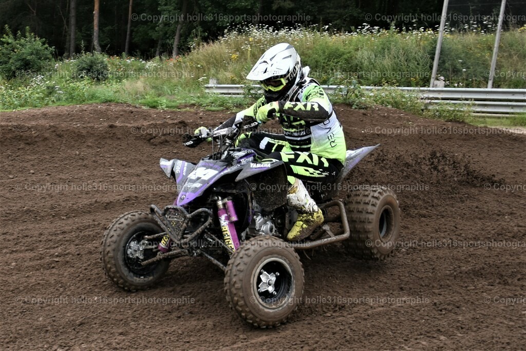 DSC_0396 (2) | Sportfotografie , Motorsport, Motoross, Reitsport, Mointainbike, Enduro,
Landschaft , Outdoor, Eventfotografie, Landschaft, Bilder online bestellen - Realisiert mit Pictrs.com