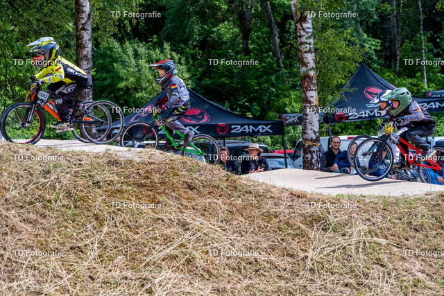 BayBMX2026-05539 | Fotogalerie von Thomas Dettweiler mit Eventbildern und lizenzfreien Fotos. Perfekt als Wandbild, für Büro, Website oder private Nutzung. - Realisiert mit Pictrs.com
