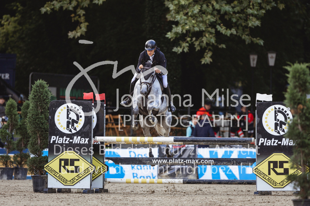 240912_OWLCh_AmateurS-211 | Deine schönsten Turniermomente als professionelle Fotos! Entdecke hochwertige Pferdesport-Fotografie im Online-Shop. Jetzt Fotos finden & bestellen!