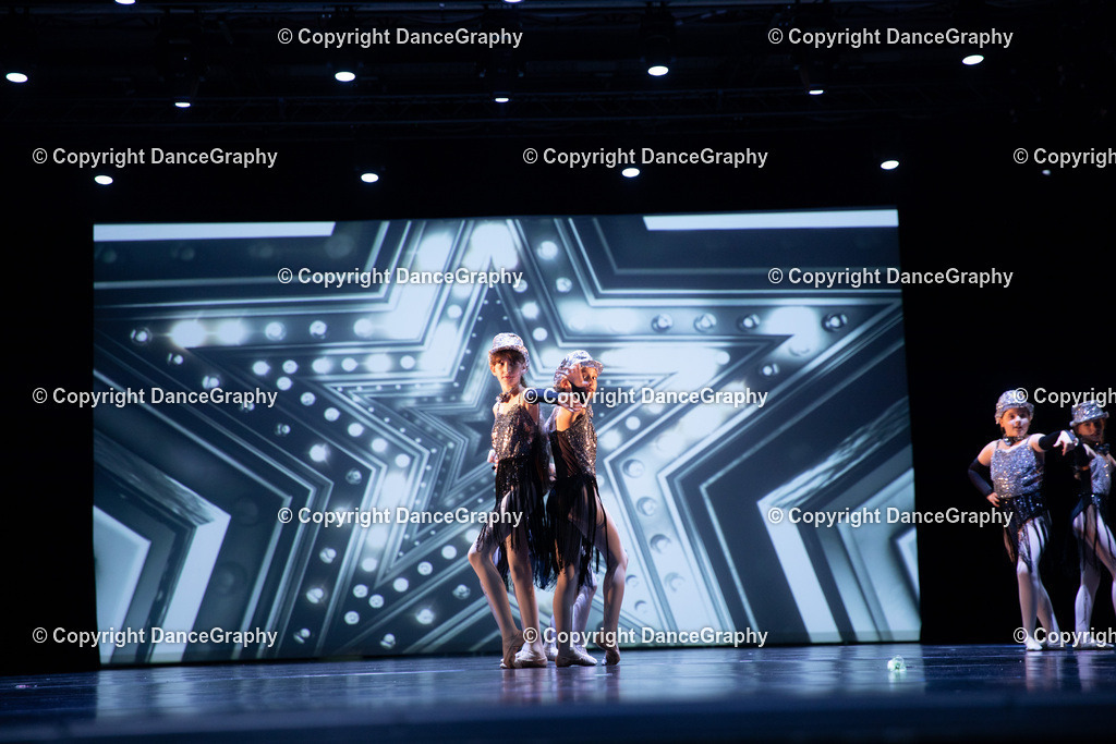 GPHY4947 | DanceGraphy - Realisiert mit Pictrs.com