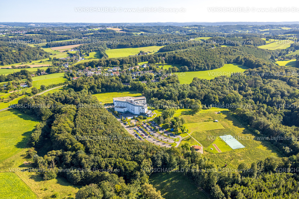 Sprockhoevel240811087 | Luftbild, IG Metall Bildungszentrum Sprockhövel im Wald, Otto-Brenner-Straße, Obersprockhövel, Sprockhövel, Ruhrgebiet, Nordrhein-Westfalen, Deutschland