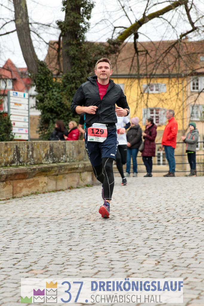 VR Bank Hauptlauf 10000m | 3 Koenigslauf 2023 - Realisiert mit Pictrs.com