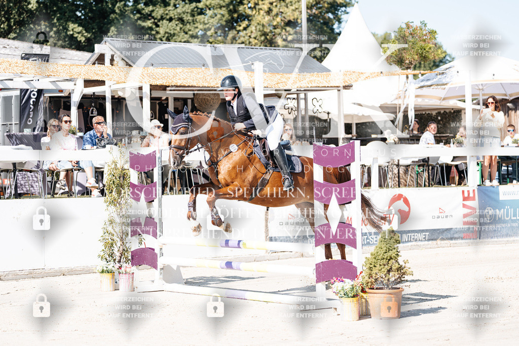 CK904953 | Turnierfotografie Pferdefotografie Trier Rheinland-Pfalz Pferdesport Reitsport Tierfotografie Sportfotografie Pferdevideo Pferdevideografie Equestrianvideography equestrianphotography  - Realisiert mit Pictrs.com