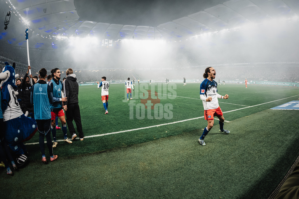 Fußball | Männer | Saison 2025/2026 | 1. Fußball-Bundesliga | 13. Spieltag | Hamburger SV vs. SV Werder Bremen | 07.12.2025 | Torjubel Yussuf Poulsen (#15, HSV)