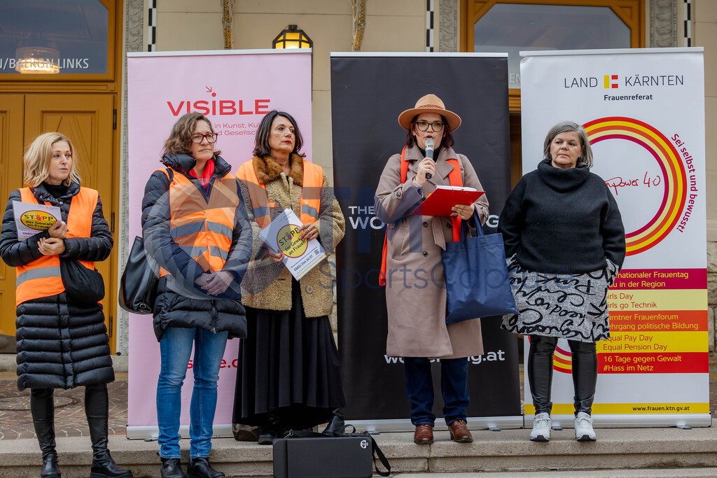 R06_1650 | 29.NOV.24-Protestmarsch gegen Gewalt-Copyright: Katholische Kirche Kärnten/Denk Dich Neu/Trainproduction/Matthias Trinkl