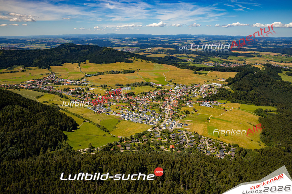Das Luftbild zeigt :  Deilingen - Die Luftaufnahme wurde 2024 vom UL-Flugzeug aus erstellt ( keine Drohne ) - Hochauflösende Luftaufnahme - Für grossformatige Ausdrucke geeignet. Die Geschenkidee !Mit Lizenz und Bildrechte bestellbar