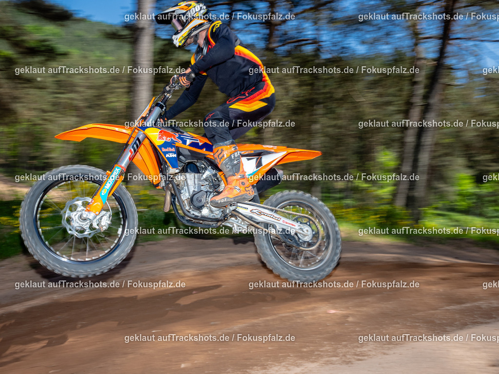 Fischbach-81 | Trackshots.de / Fokuspfalz.de - Realisiert mit Pictrs.com