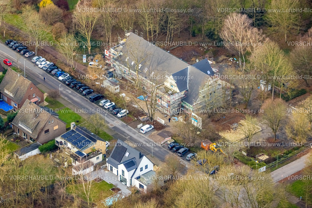 Herne251204039 | Luftbild, Heisterkamp - Kinderzentrum, Jugendzentrum, Kulturzentrum und neues Stadtteilzentrum, Gebäude Baustelle und Umbau mit Baugerüst und PKW Parkplatz, Eickel, Herne, Ruhrgebiet, Nordrhein-Westfalen, Deutschland