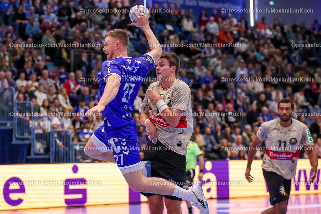 Gum14112401054 | 14.11.2024, Handball, DHB-Pokal Achtelfinale , VfL Gummersbach - Bergischer HC, Schwalbe-Arena: Kristjan Horzen (GUM #27) wirft den Ball auf das Tor
