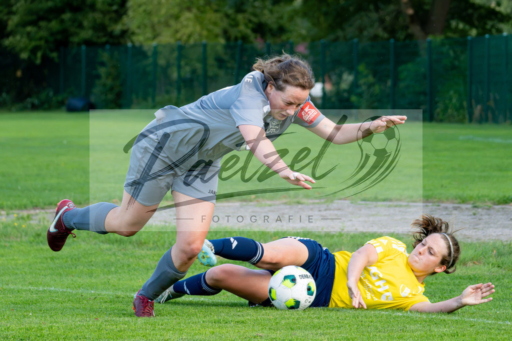 20260906_RULSVK_0932 | Fußball, Frauen:   beim Spiel der Kreisliga zwischen SG Rulle/Haste vs. SV Kettenkamp am 06.09.2026 im Stavermann-Sportpark in Rulle/Wallenhorst, Deutschland.(Foto von Nico Paetzel) - Realisiert mit Pictrs.com