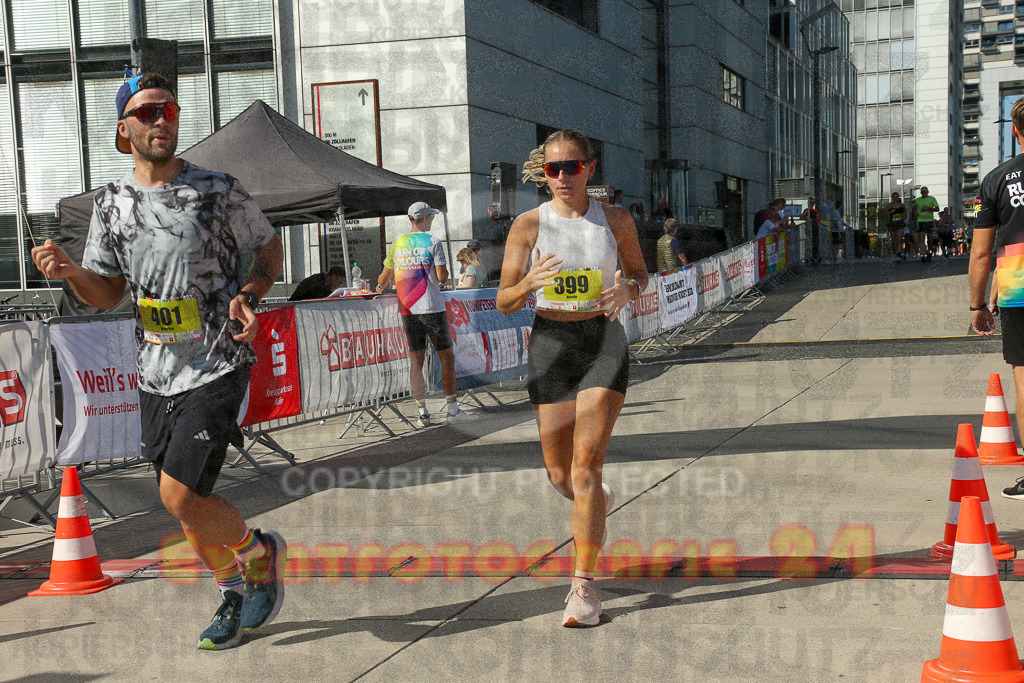 240921_1459_EX1_4177 | Sportfotografie im Rhein-Sieg Kreis, Köln, Bonn, NRW, Rheinland Pfalz, Hessen, etc. Unser Tätigkeitsfeld umfasst den Laufsport vom Volkslauf über den Marathon, Duathlon, Triathon bis zum Ultralauf wie Kölnpfad Ultra oder Schindertrail.