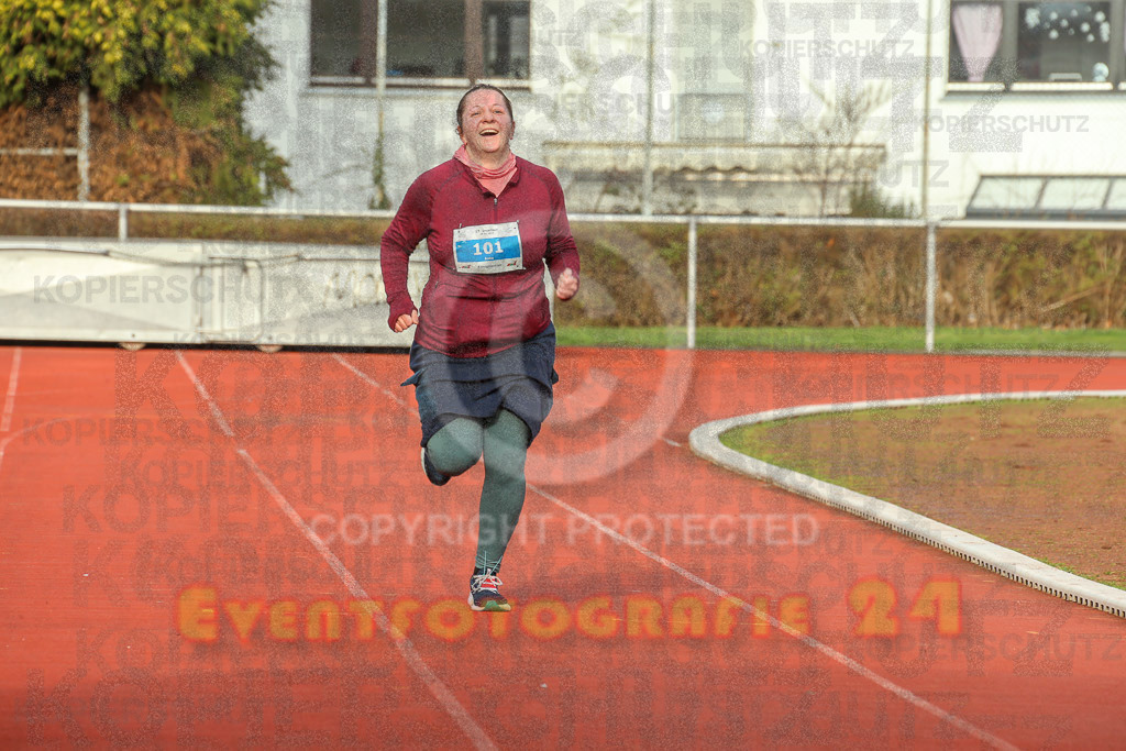 230129_1156_EX1_5380 | Sportfotografie im Rhein-Sieg Kreis, Köln, Bonn, NRW, Rheinland Pfalz, Hessen, etc. Unser Tätigkeitsfeld umfasst den Laufsport vom Volkslauf über den Marathon, Duathlon, Triathon bis zum Ultralauf wie Kölnpfad Ultra oder Schindertrail.